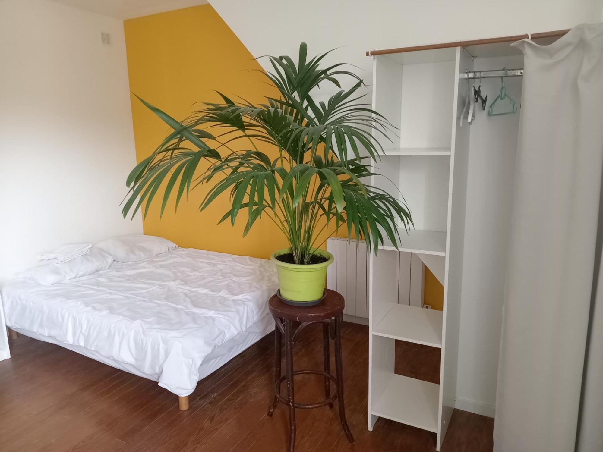 Appartement Refait A Neuf Avec Jardin Partage